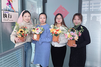 若水芳華，綻若春花！女神節(jié)到，聚丙烯酰胺廠家賽諾威恭祝天下所有女性芳華若春花！